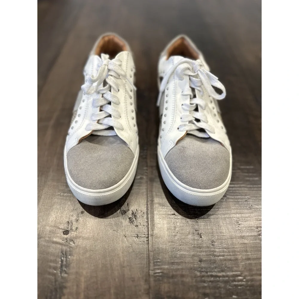 Steve Madden Annita Sneaker Leather‎ Reptile Snakeskin Studs 8 Tennis Shoe